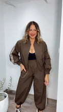 Chocolate Italian Chic Set