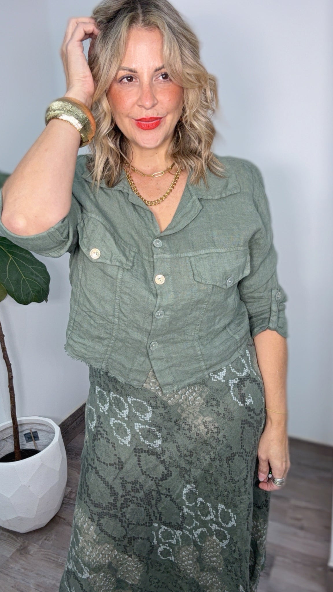 Olive Cropped Italy Top