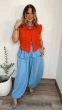 Napoleón Red Vest