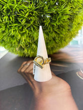 Celi Chain Gold Ring