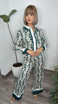 Gracia Hunter Green Print Top
