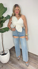 White Flower Top