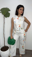 "Floral Denim Vest" (Gracia White)