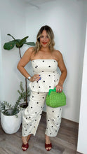 Ivory Dot Statement Set