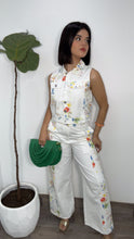 "Floral Denim Pant" (Gracia White)