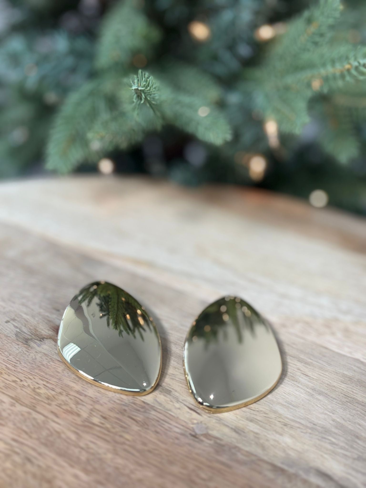 Golden Asymmetric Earring