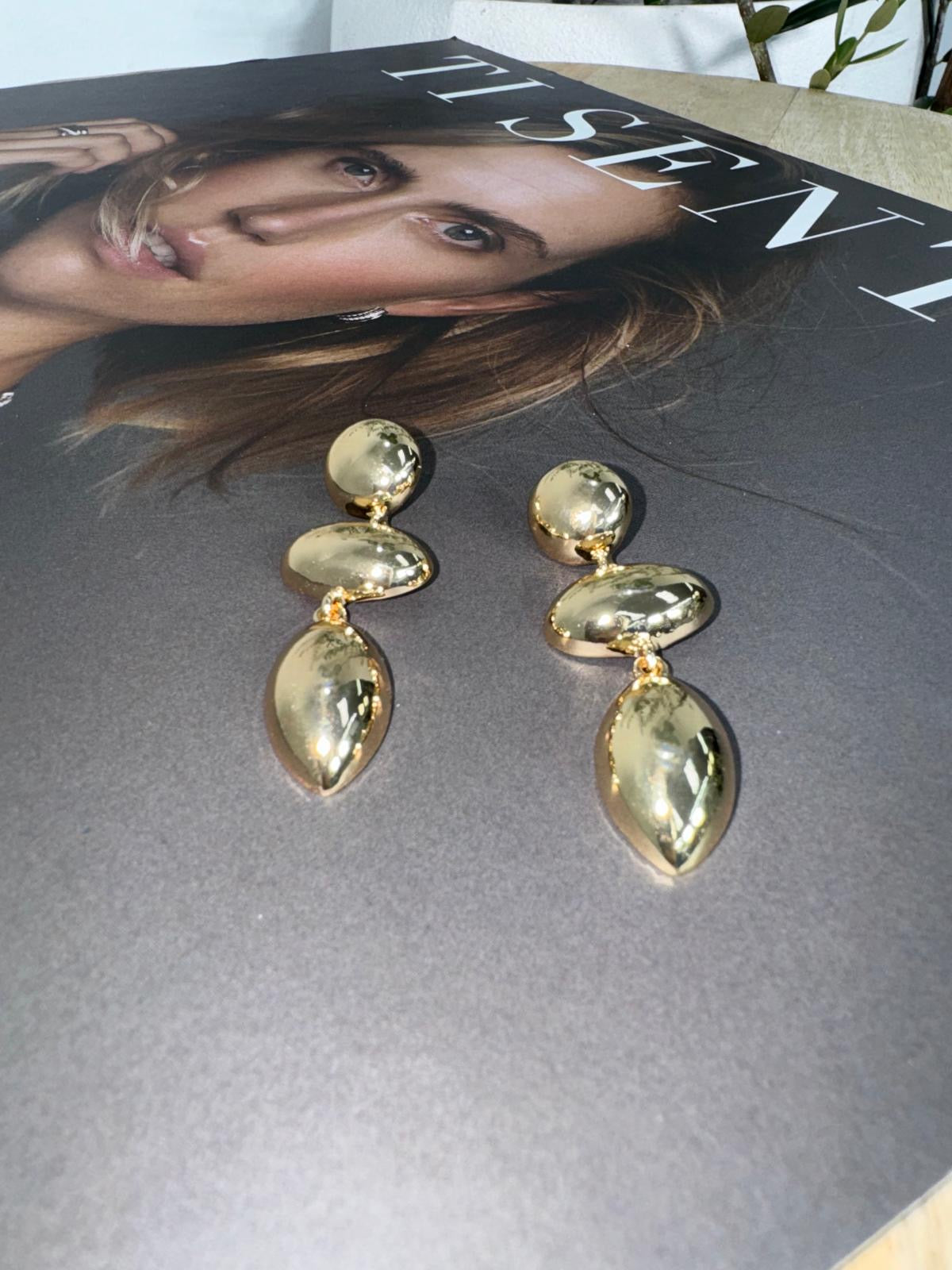 Molten Gold Drop Earring