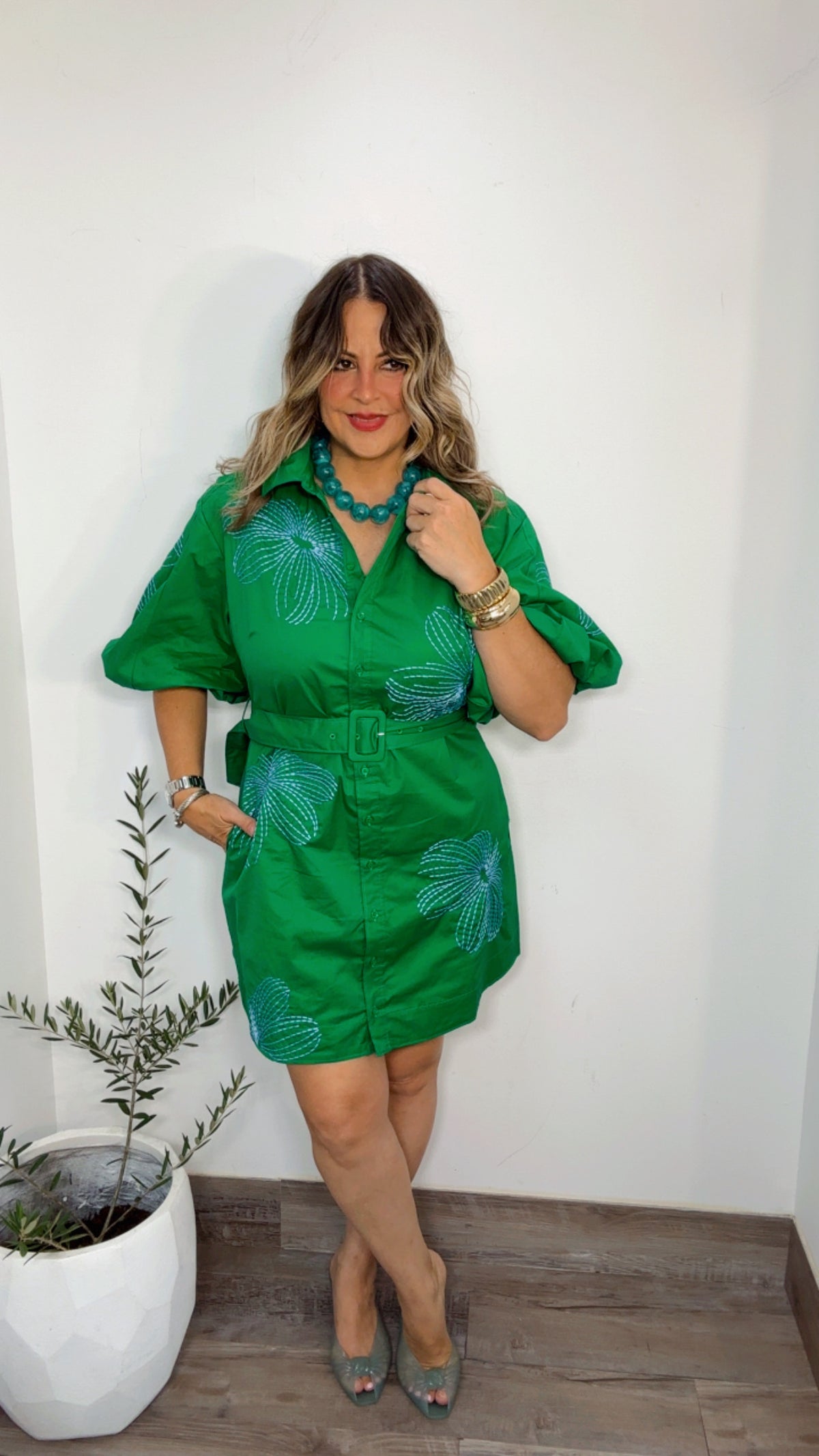 Chic Emerald Short Dress