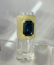 Tova Ring