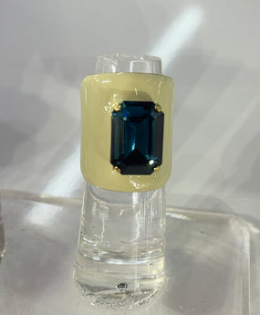 Tova Ring