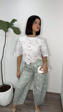 Cropped Broderie Anglaise Top