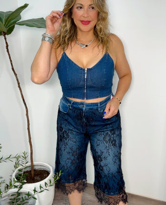 Noir Lace Capri Denim