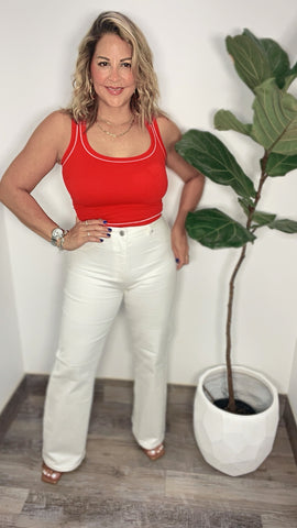 Vibrant Mahón Blanco