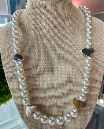 Tucco Silver Hearts Necklace