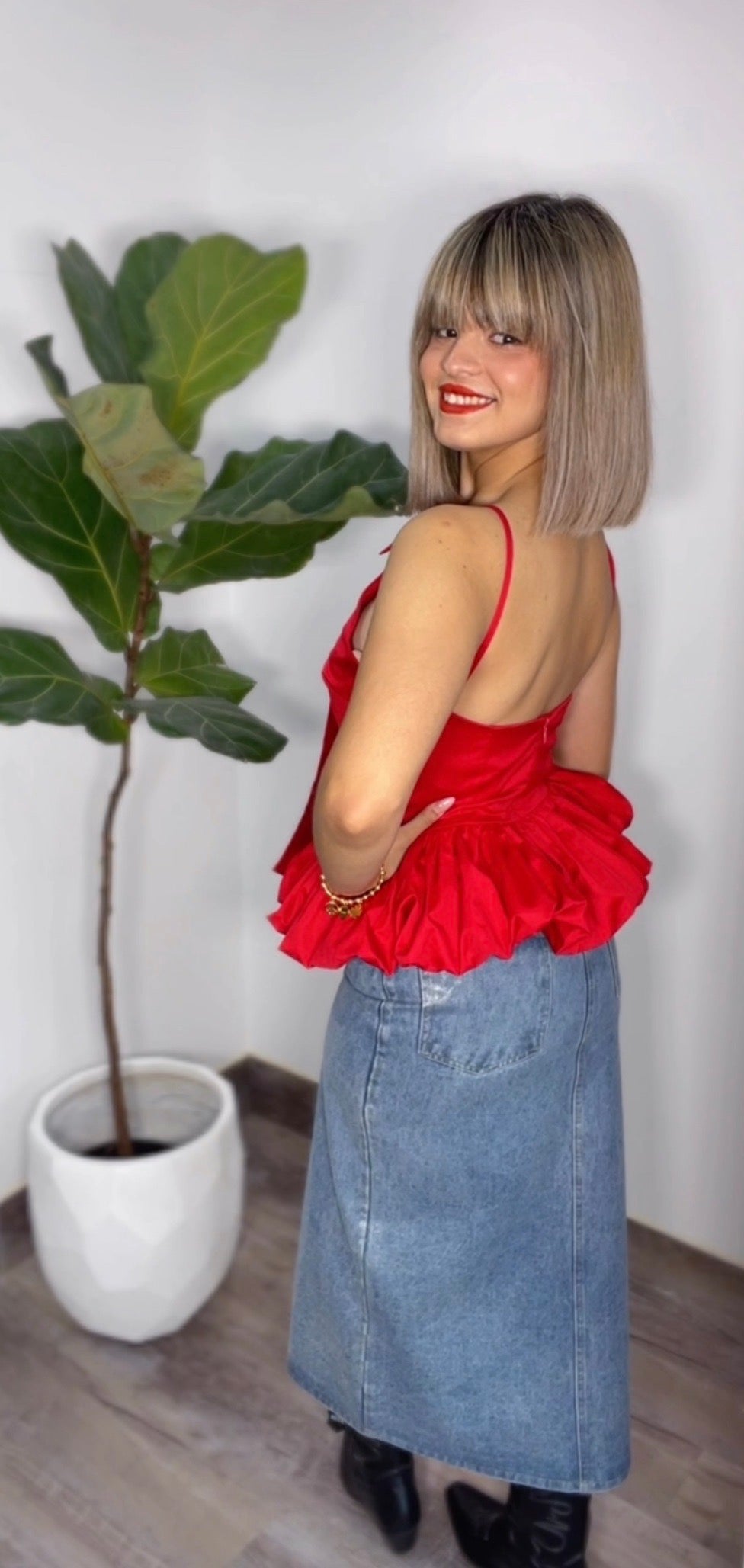 Red Bow Balloon Top