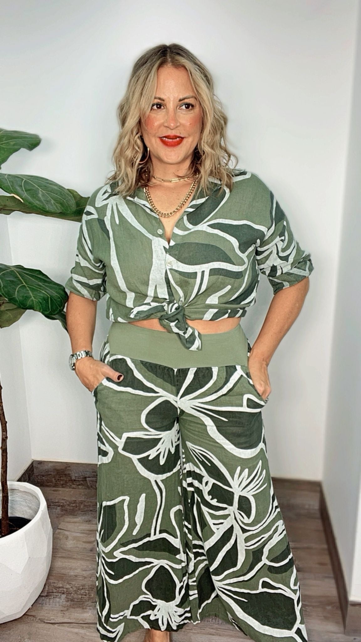 Green Lino Pants