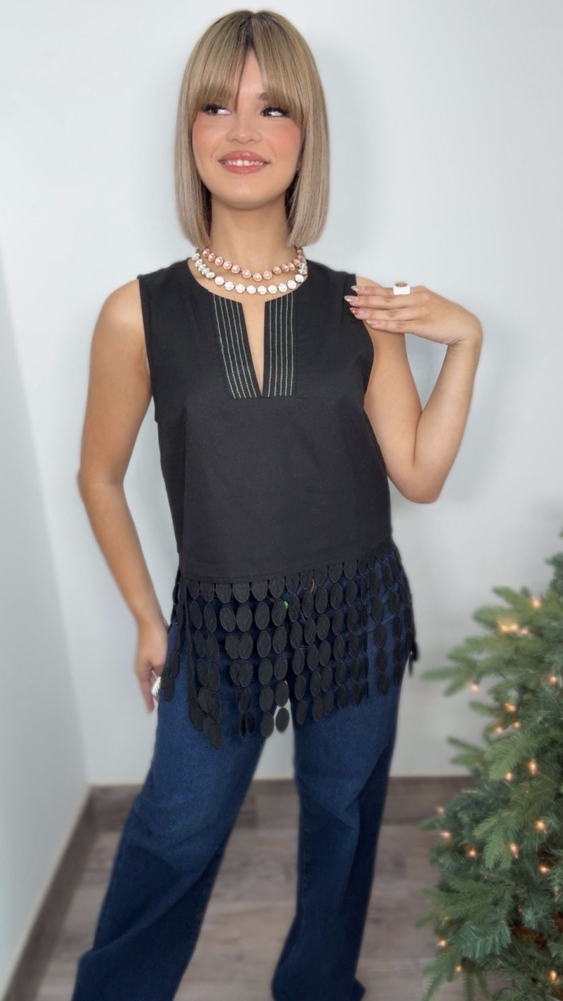 Linen Circle Fringe Top